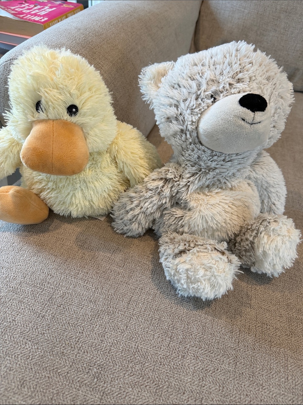VEUC used 2x WARMIEPlush Duck and Bear Set - Yellow Duck, Cream Bear